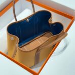 GARDEN PARTY 30CM IN DUNE MAGNOLIA TOILETS COTTON CANVAS AND BROWN - Image 3