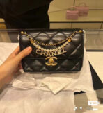 CC MINI 22 FLAP BAG IN BLACK CALFSKIN GOLD HARDWARE WITH PEARL CHAIN - Image 4