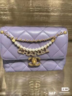 CC MINI 22 FLAP BAG IN LIGHT PURPLE CALFSKIN GOLD HARDWARE WITH PEARL CHAIN - Image 3