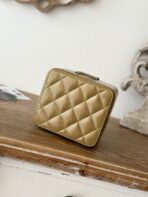 MINI VINTAGE COSMETIC BAG 11 IN CAPE PALLISER SHINY CALFSKIN GOLD HARDWARE - Image 3