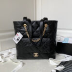 CC LARGE 33 HOBO SHOPPING BAG IN BLACK CALFSKIN - Image 2