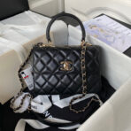 CC SMALL 20 FLAP BAG IN BLACK CALFSKIN WITH CHAIN