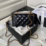 CC VANITY CASE 19 BLACK LAMBSKIN GOLD HARDWARE - Image 3