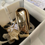 CC 20 FLAP BAG IN GOLDEN METALLIC CALFSKIN WITH STRAP - Image 10