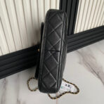 CLUTCH 34 IN BLACK SHEEPSKIN GOLD HARDWARE - Image 4