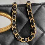 CLUTCH 34 IN BLACK SHEEPSKIN GOLD HARDWARE - Image 6