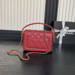 RETRO STYLE FLAP BAG 19 IN STILETTO RED GRAINED  GOLD HARDWARE - Image 9