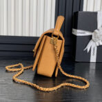 RETRO STYLE FLAP BAG 19 IN RAW SIENNE GRAINED  GOLD HARDWARE - Image 4