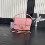 RETRO STYLE FLAP BAG 19 IN LGHT PINK GRAINED  GOLD HARDWARE - Image 2
