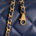 RETRO STYLE FLAP BAG 19 IN NAVY BLUE GRAINED CALFSKIN GOLD HARDWARE - Image 10