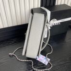 RETRO STYLE FLAP BAG 22 IN RHINO GRAY GRAINED  GOLD HARDWARE - Image 6