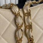 HOBO BAG 24 IN BEIGE CALFSKIN GOLD DOUBLE C THICK CHAIN - Image 10