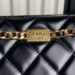 HANDBAG 27 IN BLACK DIAMOND PATTERN QUILTED SHINY LAMBSKIN GOLD HARDWARE - Image 8