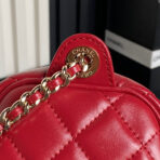 CAMERA BAG 24 IN RED SHINY CALFSKIN GOLD CHAIN - Image 5