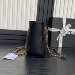 MAXI SHOULDER BAG CHAIN STRAP 28 IN BLACK CALFSKIN GOLD-TONE METALLIC - Image 6