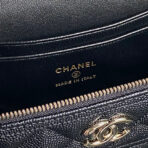COSMETIC BAG 19 IN BLACK GRAINED CALFSKIN GOLD HARDWARE - Image 9