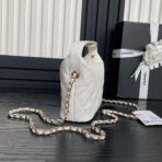 HOBO BAG 21 IN WHITE GRAINED CALFSKIN GOLD HARDWARE - Image 4