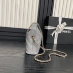 HOBO BAG 21 IN RHINO GRAY GRAINED CALFSKIN GOLD HARDWARE - Image 8