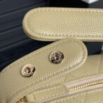HOBO BAG 21 IN INDIAN KHAKI GRAINED CALFSKIN GOLD HARDWARE - Image 3