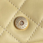 QUILTED HOBO CARGO BAG 31 IN LIGHT YELLOW  GOLD CHAIN - Image 3