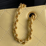 CRUISE DRAWSTRING BACKPACK 24 IN YELLOW LAMBSKIN GOLD-TONE METALLIC - Image 7