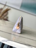 POCHETTE COSM������TIQUE PM 19 IN GRAY CREAM MONOGRAM TRIANON CANVAS - Image 4