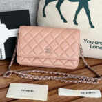 CC WOC ENTRUPY 19 BAG IN LIGHT PINK CALFSKIN - Image 2
