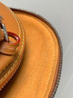 ALMA BB BAG 23 IN BRONZE BROWN GRAIN EPI COWHIDE - Image 3