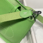 MINI NEO 18 EVELYNE BAG IN LIGHT GREEN GRAINED - Image 7