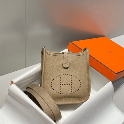 MINI NEO 18 EVELYNE BAG IN TORTILLA BROWN GRAINED