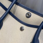 GARDEN PARTY 36 IN NAVY CREAM TOILE H CANVAS BLUE MARINE  ABSTRACT BEAR FACE PRINT - Image 8