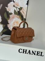 FLAP BAG 20 IN BRONZE BROWN LAMBSKIN WITH HANDLE - Image 8