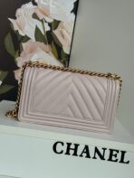 BOY BAG WITH GOLD HARDWARE MEDIUM 25 IN PINK NUDE CALFSKIN - Image 5