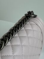 BOY BAG MEDIUM 25 IN PINK NUDE CALFSKIN - Image 9