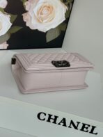 BOY BAG MEDIUM 25 IN PINK NUDE CALFSKIN - Image 10