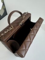 MEDIUM BOX BAG 22 IN CHOCOLATE LAMBSKIN GOLD HARDWARE - Image 5