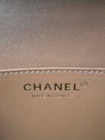 MEDIUM BOX BAG 22 IN CHOCOLATE LAMBSKIN GOLD HARDWARE - Image 10