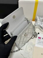 CC MINI 13 FLAP BAG IN SILVER METALLIC LAMBSKIN - Image 9