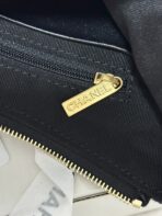 HOBO BAG 23 IN BLACK MIX WHITE TWEED GOLD HARDWARE - Image 3