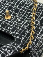 KELLY SHOPPING BAG 19 IN BLACK MIX WHITE TWEED GOLD HARDWARE - Image 8