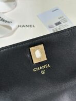 FLAP BAG 18 WITH HANDLE IN BLACK CALFSKIN GOLD HARDWARE - Image 3