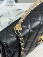 FLAP BAG 18 WITH HANDLE IN BLACK CALFSKIN GOLD HARDWARE - Image 8