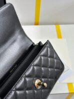 FLAP BAG 18 WITH HANDLE IN BLACK CALFSKIN GOLD HARDWARE - Image 9