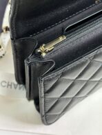 FLAP BAG 18 WITH HANDLE IN BLACK CALFSKIN GOLD HARDWARE - Image 5