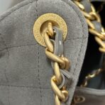 CC 25 HANDBAG 30 IN NATURAL GREY SUEDE GOLD HARDWARE - Image 5