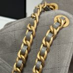CC 25 HANDBAG 30 IN NATURAL GREY SUEDE GOLD HARDWARE - Image 7