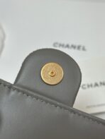 CC 25 HANDBAG 30 IN NATURAL GREY SUEDE GOLD HARDWARE - Image 10