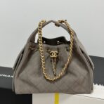 CC 25 HANDBAG 30 IN NATURAL GREY SUEDE GOLD HARDWARE - Image 2