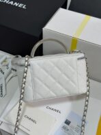 MINI VANITY TOP HANDLE CASE 17 IN WHITE CAVIAR SKIN SILVER-TONE PLATED METAL - Image 6