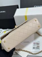 FLAP BAG WITH HANDLE 25 IN BEIGE LAMBSKIN GOLD PLATED METAL - Image 5